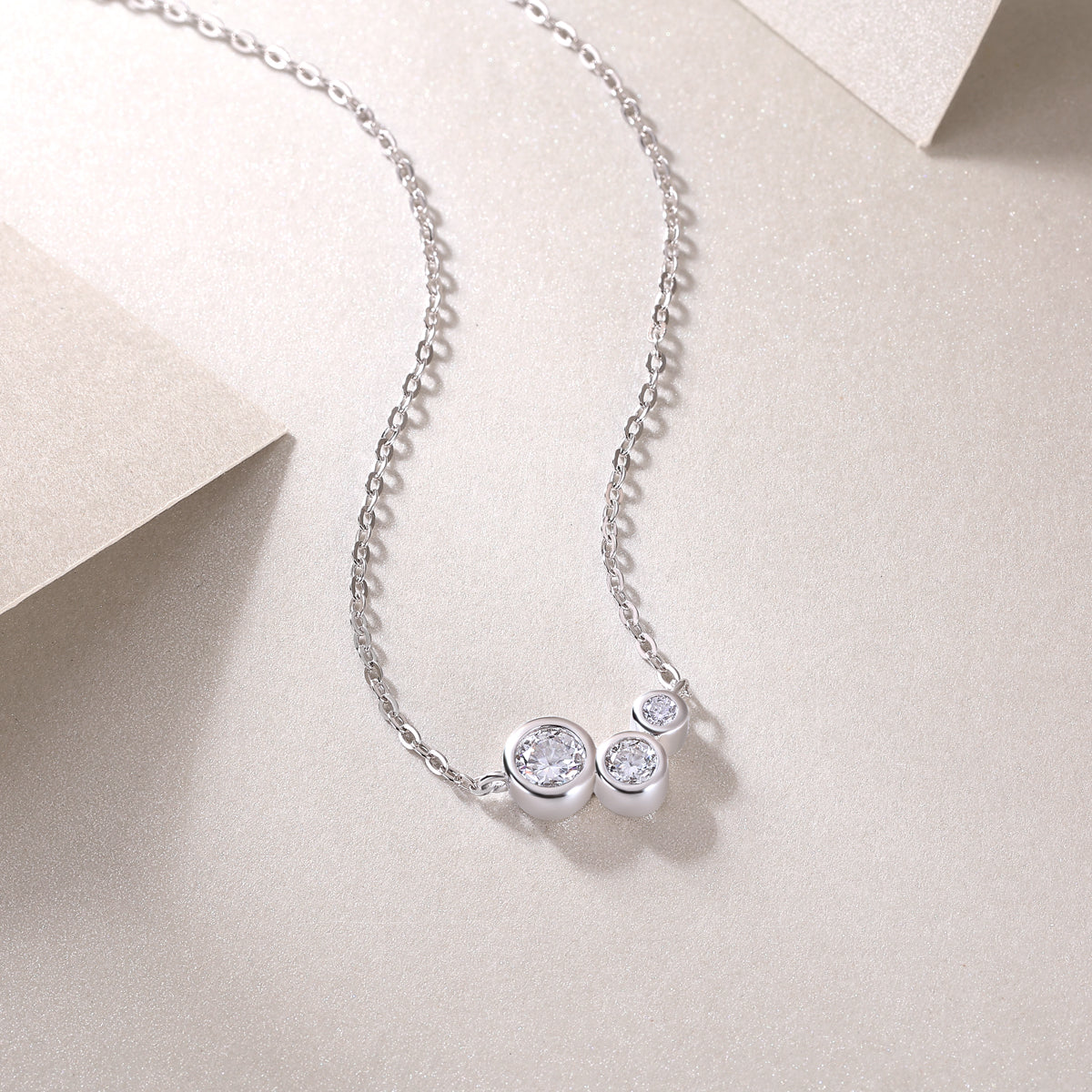 1White Dew - A Fashionable And Luxurious Diamond Jewelry Pendant Set With Moissanite S925 Sterling Silver Prohibit TikTok sales