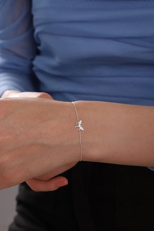 925 Sterling Silver Minimal Dragonfly Bracelet With White Zircon Stone